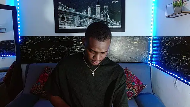 Snapshot of eebony_stallion chatting on October 15, 2025, 3:05 am eebony stallion online show from October 15, 2025, 3:05 am