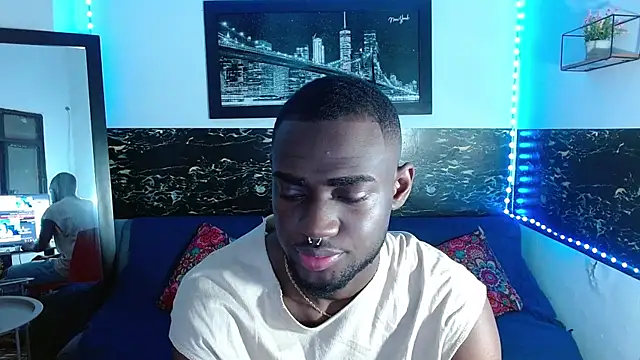 Snapshot of eebony_stallion chatting on October 9, 2025, 3:18 am eebony stallion online show from October 9, 2025, 3:18 am