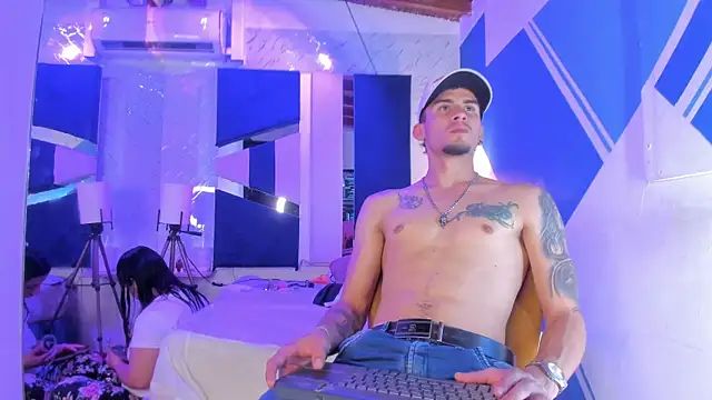 StrapSwingers online show from October 13, 2025, 7:59 pm