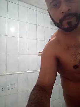 reisloko online show from September 24, 2025, 9:32 pm