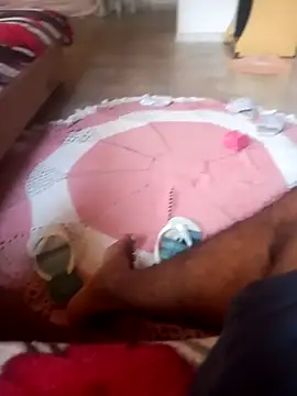 reisloko online show from October 18, 2025, 10:28 am