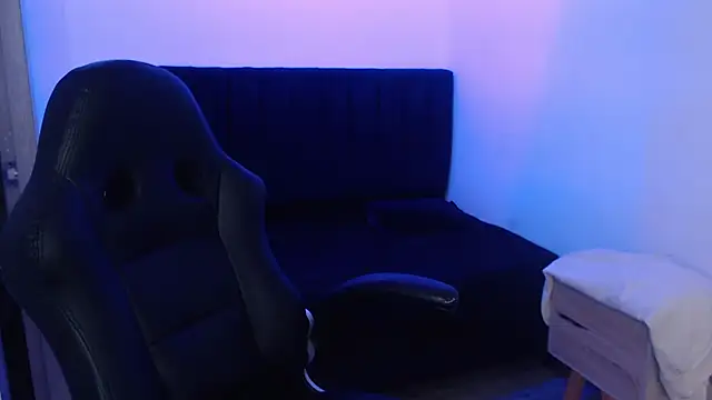 SashaGrey   online show from October 27, 2025, 3:07 am