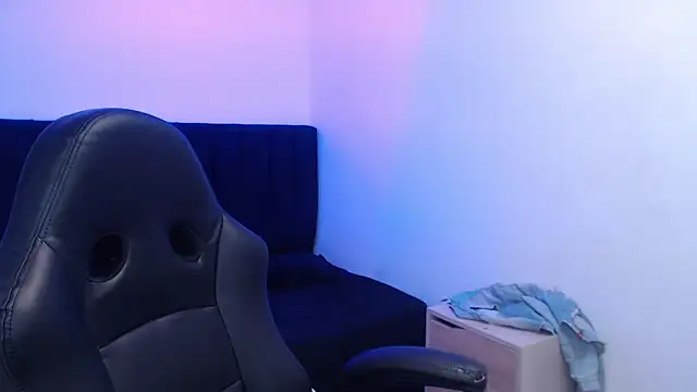 SashaGrey   online show from October 28, 2025, 3:00 pm