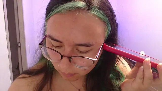 SashaGrey   online show from October 25, 2025, 3:34 pm