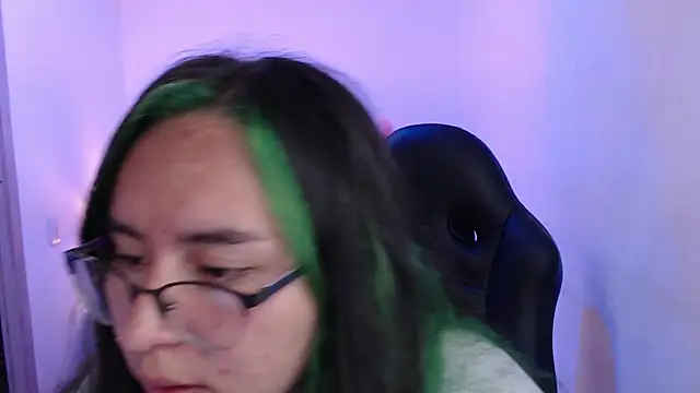 SashaGrey   online show from October 7, 2025, 2:07 pm