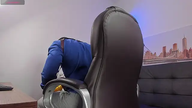 Snapshot of Dash_Bukoski chatting on September 26, 2025, 11:39 am Dash Bukoski online show from September 26, 2025, 11:39 am