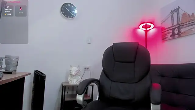 Snapshot of Dash_Bukoski chatting on October 10, 2025, 11:44 am Dash Bukoski online show from October 10, 2025, 11:44 am