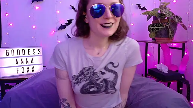 mistressannafoxx online show from February 20, 2026, 10:12 pm