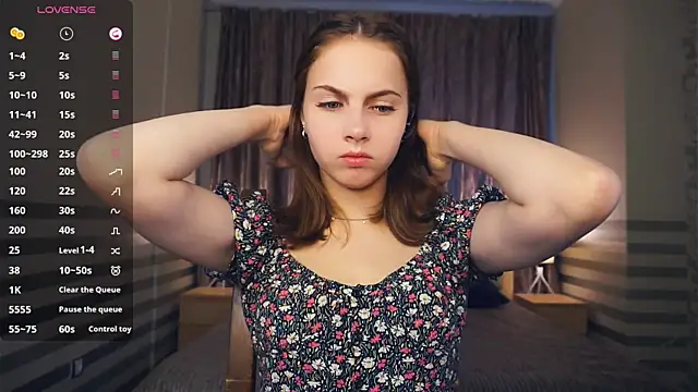 Snapshot of NylaNadler chatting on September 21, 2025, 6:29 am NylaNadler online show from September 21, 2025, 6:29 am