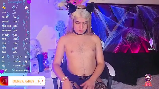 derek greyy  online show from October 17, 2025, 10:44 pm