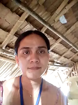 lexyyr17 online show from April 15, 2026, 12:05 am