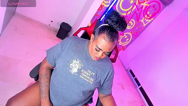 Snapshot of _EvaRouse chatting on September 20, 2025, 4:50 am EvaRouse online show from September 20, 2025, 4:50 am