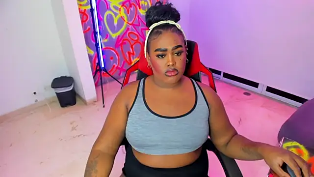 Snapshot of _EvaRouse chatting on November 14, 2025, 4:16 am EvaRouse online show from November 14, 2025, 4:16 am