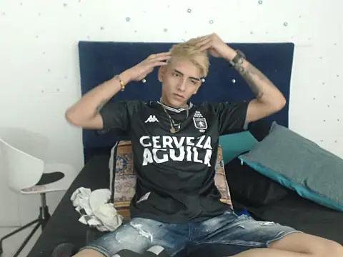 SkyAndSeth online show from October 16, 2025, 1:30 pm