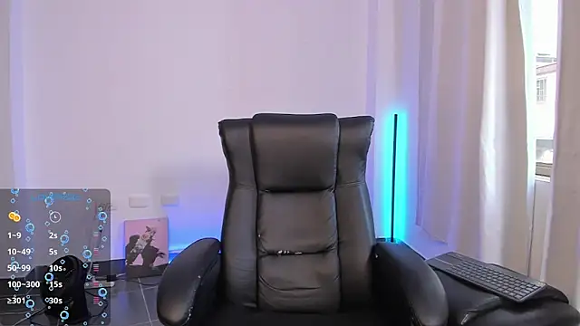 Snapshot of nathan_blake chatting on September 17, 2025, 8:00 pm nathan blake online show from September 17, 2025, 8:00 pm