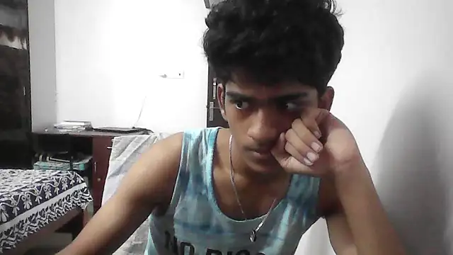 Snapshot of kjohn20 chatting on October 5, 2025, 7:54 am kjohn20 online show from October 5, 2025, 7:54 am