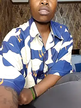 Snapshot of naked__ chatting on September 19, 2025, 11:47 am naked   online show from September 19, 2025, 11:47 am