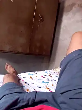 Snapshot of Bold_Sandy chatting on October 5, 2025, 6:04 am Bold Sandy online show from October 5, 2025, 6:04 am