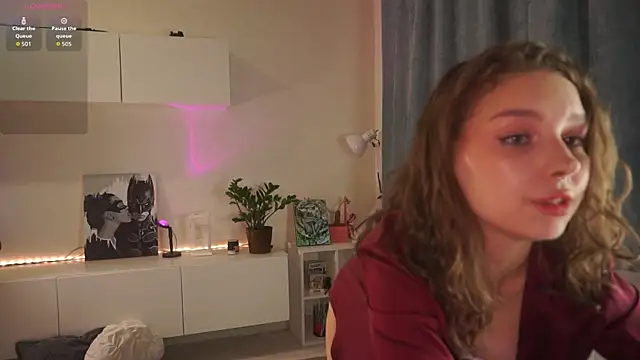 Oneo  online show from October 8, 2025, 7:14 pm