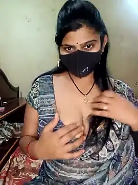 reena502 online show from April 4, 2026, 4:08 am