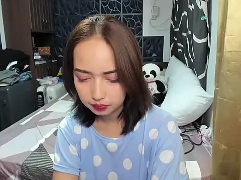 Snapshot of Soft_Angel8 chatting on October 15, 2025, 2:14 pm Soft Angel8 online show from October 15, 2025, 2:14 pm