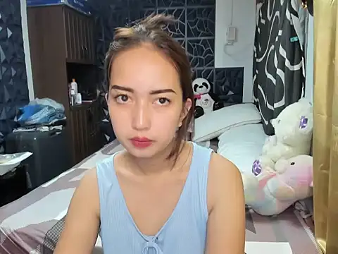 Snapshot of Soft_Angel8 chatting on October 27, 2025, 3:40 am Soft Angel8 online show from October 27, 2025, 3:40 am