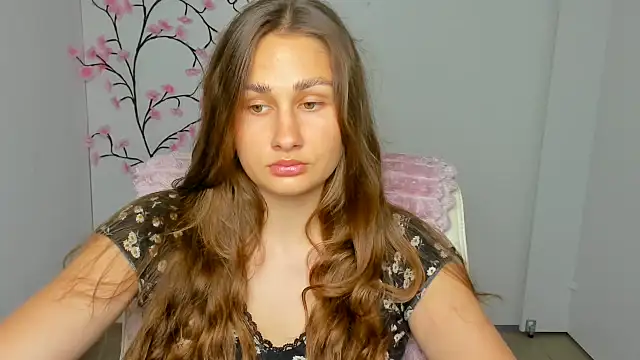 Stefanie Sweet online show from June 29, 2026, 5:36 am