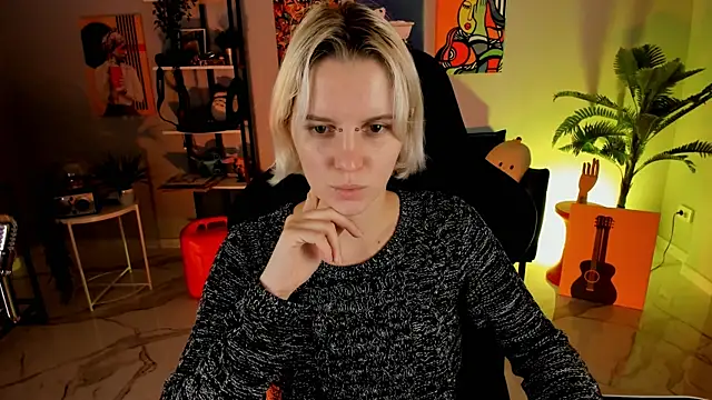 Snapshot of BethanyCloud chatting on October 28, 2025, 5:29 am BethanyCloud online show from October 28, 2025, 5:29 am