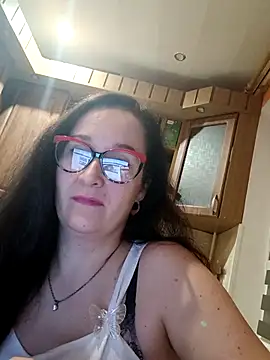 Amandda  online show from October 20, 2025, 5:57 pm