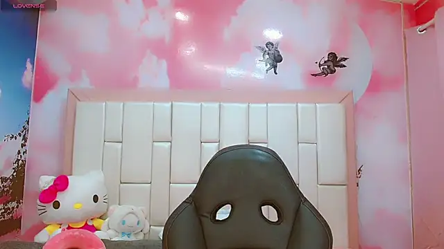 Snapshot of DarliingSweet chatting on October 13, 2025, 12:07 pm DarliingSweet online show from October 13, 2025, 12:07 pm