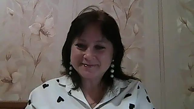 Samantha44021 online show from September 17, 2025, 9:50 pm