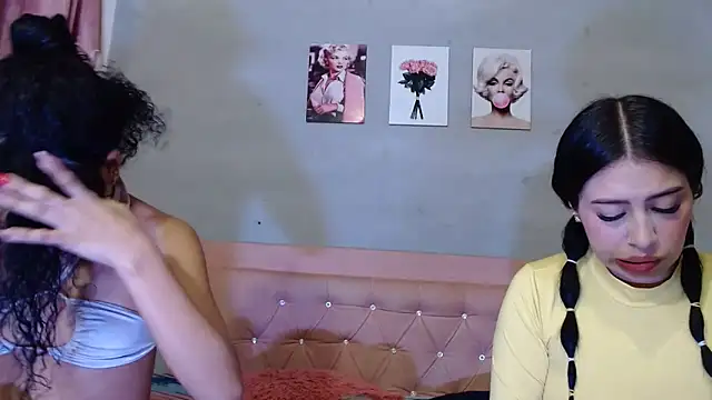 Olivia Spear online show from October 2, 2025, 12:41 pm