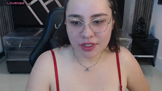 Snapshot of VictoriaGonzalez_ch chatting on September 9, 2025, 4:05 pm VictoriaGonzalez ch online show from September 9, 2025, 4:05 pm