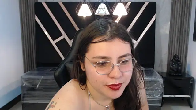 Snapshot of VictoriaGonzalez_ch chatting on September 18, 2025, 4:21 pm VictoriaGonzalez ch online show from September 18, 2025, 4:21 pm