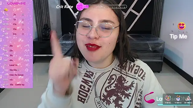 Snapshot of VictoriaGonzalez_ch chatting on September 14, 2025, 11:32 am VictoriaGonzalez ch online show from September 14, 2025, 11:32 am