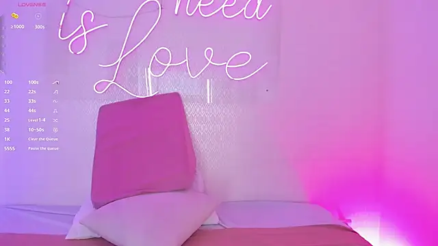 Snapshot of Venus_nite chatting on October 29, 2025, 8:41 pm Venus nite online show from October 29, 2025, 8:41 pm