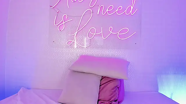 Snapshot of Venus_nite chatting on October 16, 2025, 8:39 pm Venus nite online show from October 16, 2025, 8:39 pm