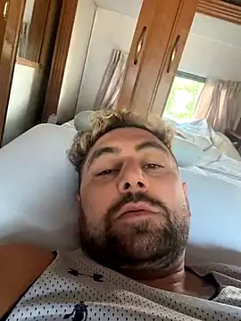 speakonit online show from September 24, 2025, 3:29 pm