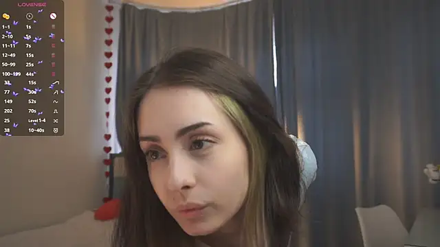 Snapshot of VernonKnapik chatting on October 18, 2025, 10:28 am VernonKnapik online show from October 18, 2025, 10:28 am