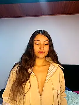 hotwife26 online show from October 31, 2025, 12:24 pm