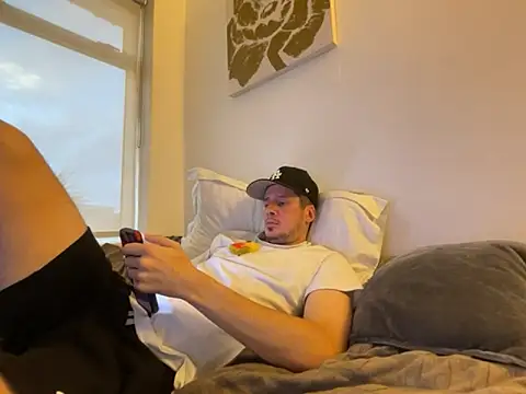 shyandchilling online show from October 3, 2025, 5:14 pm