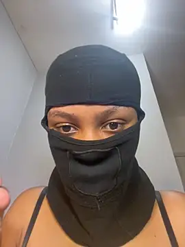 Sexy blackwoman online show from February 22, 2026, 10:39 am