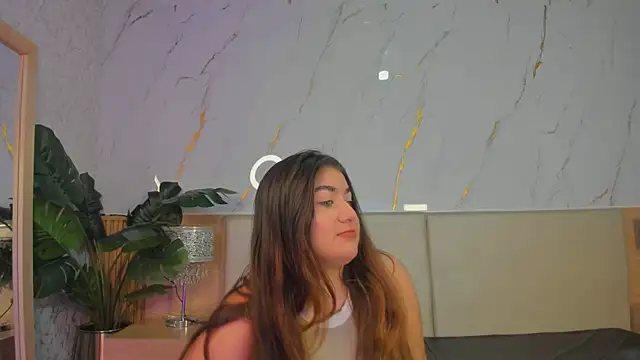 ChloeeMonroee online show from October 31, 2025, 12:24 pm