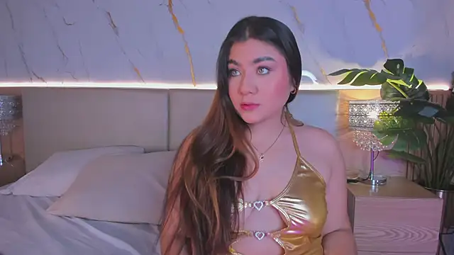 ChloeeMonroee online show from October 25, 2025, 12:17 pm