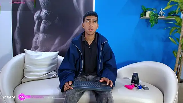 ender h0t online show from September 20, 2025, 2:22 pm