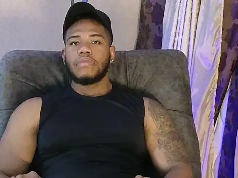 Snapshot of BenjaminCol_ chatting on October 16, 2025, 12:08 am BenjaminCol  online show from October 16, 2025, 12:08 am