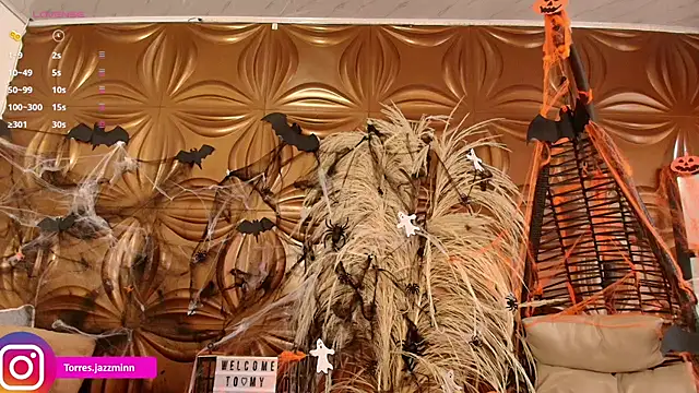 Snapshot of Jazmintorress chatting on October 19, 2025, 1:36 pm Jazmintorress online show from October 19, 2025, 1:36 pm