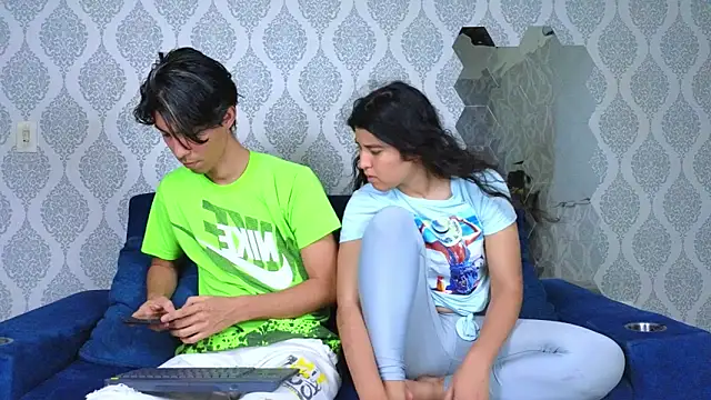 Couplex xxx online show from October 1, 2025, 1:33 am