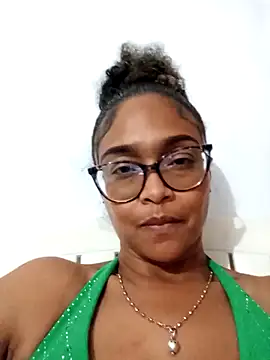 BiiancaEstradaa online show from March 5, 2026, 11:54 pm