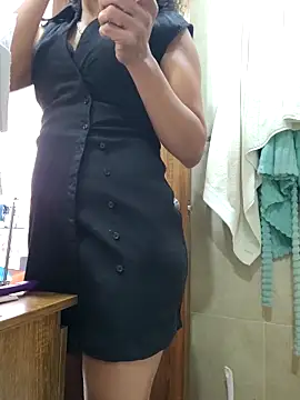 BiiancaEstradaa online show from February 13, 2026, 2:50 pm